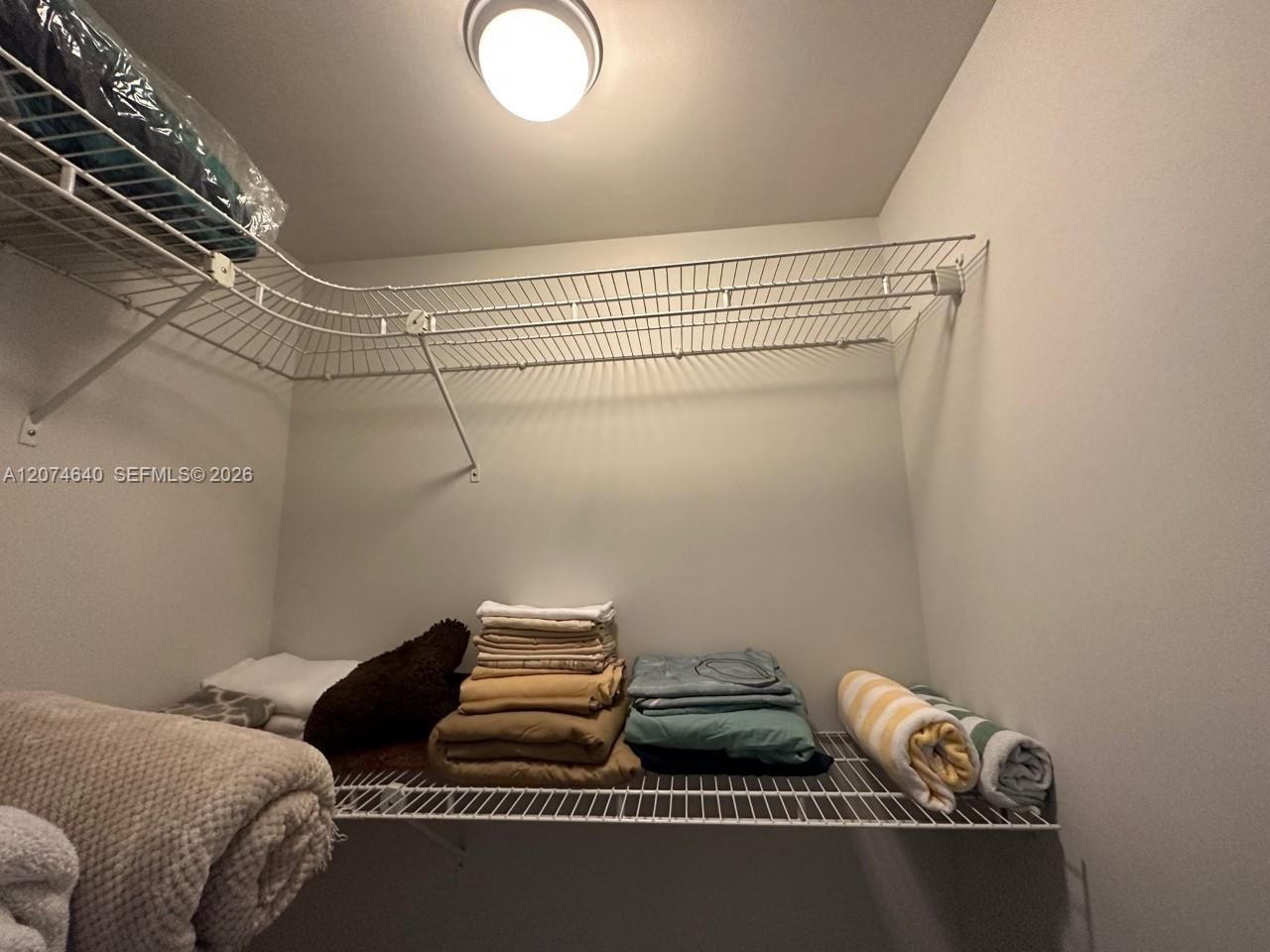 90 SW 3rd St , Unit 4406, Miami, FL 33130 Photo
