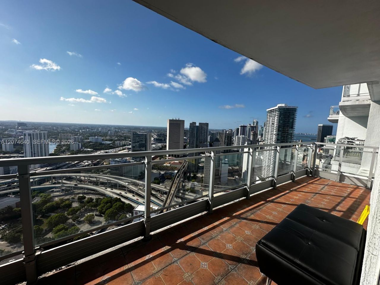90 SW 3rd St , Unit 4406, Miami, FL 33130 Photo