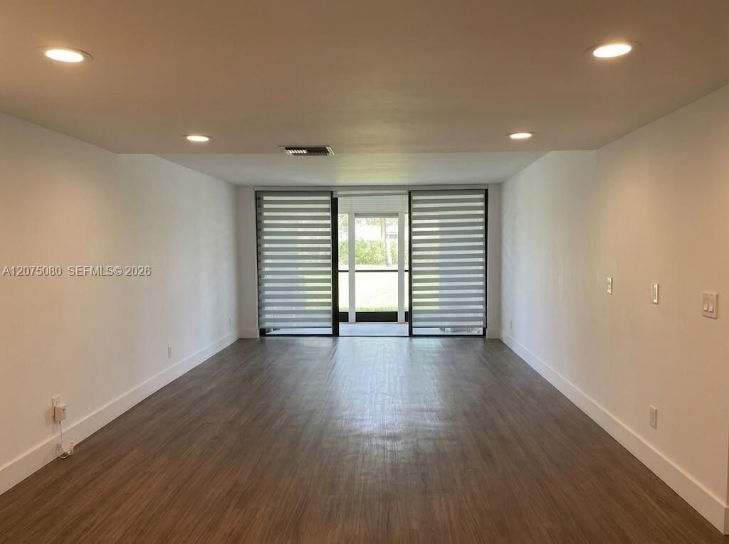 16500 Golf Club Rd, Unit 104, Weston, FL 33326 Photo