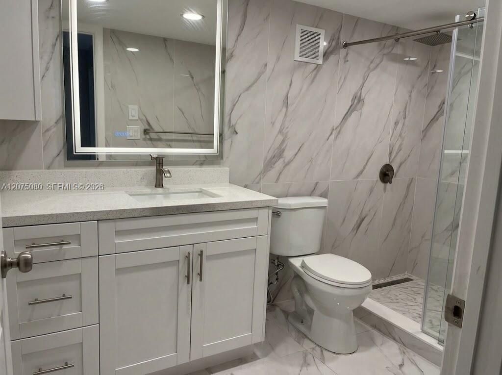 16500 Golf Club Rd, Unit 104, Weston, FL 33326 Photo