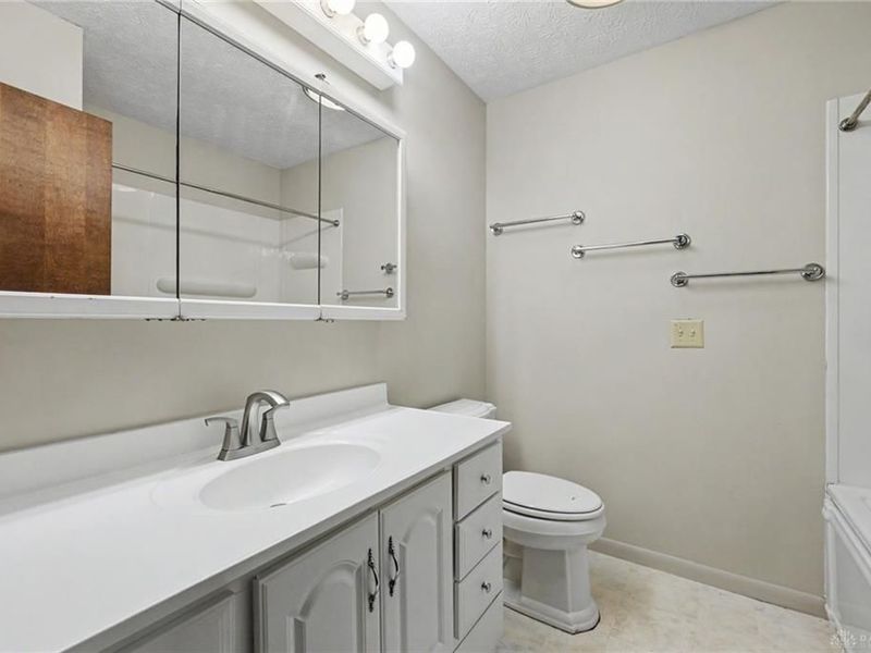 2980 Meadow Park, Kettering, OH 45440 Photo 36