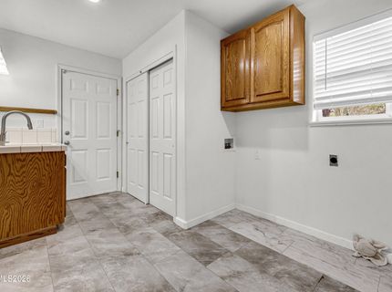 1435 Hunter Lake Drive, Reno, NV 89509 Photo