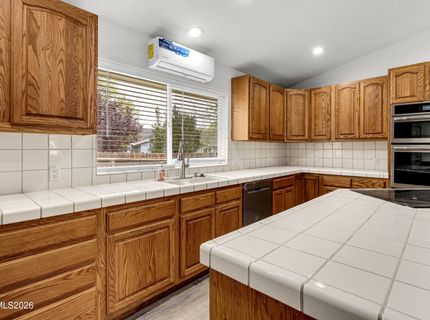 1435 Hunter Lake Drive, Reno, NV 89509 Photo