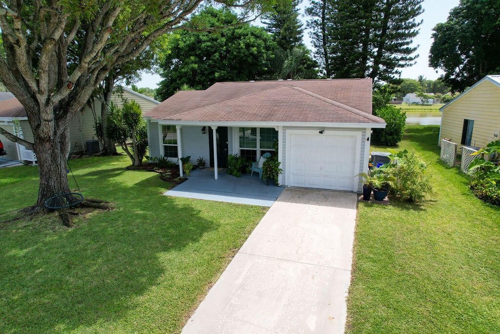 9060 Chrysanthemum Drive, Boynton Beach, FL 33472 Photo
