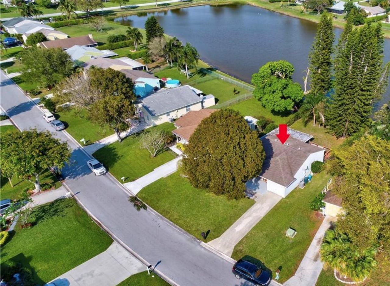 9060 Chrysanthemum Drive, Boynton Beach, FL 33472 Photo