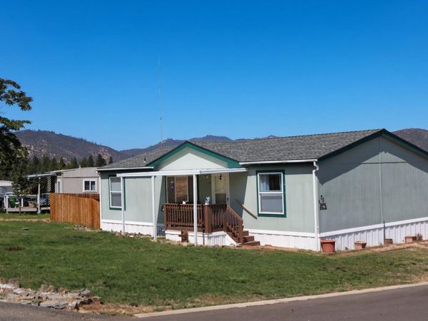 8401 Old Stage Road, Unit 70, Central Point, OR 97502