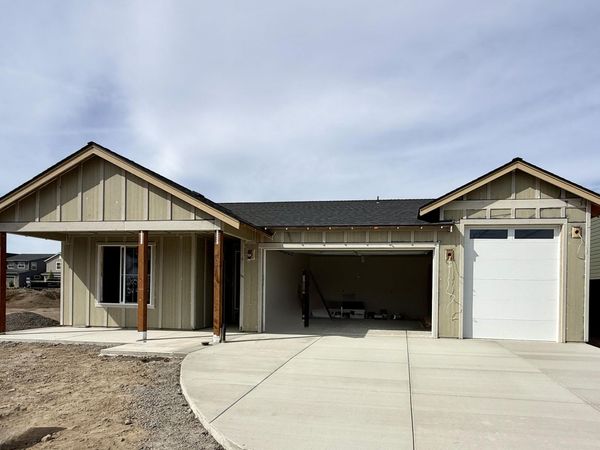 2051 SW 42nd Street, Unit Lot 7, Redmond, OR 97756
