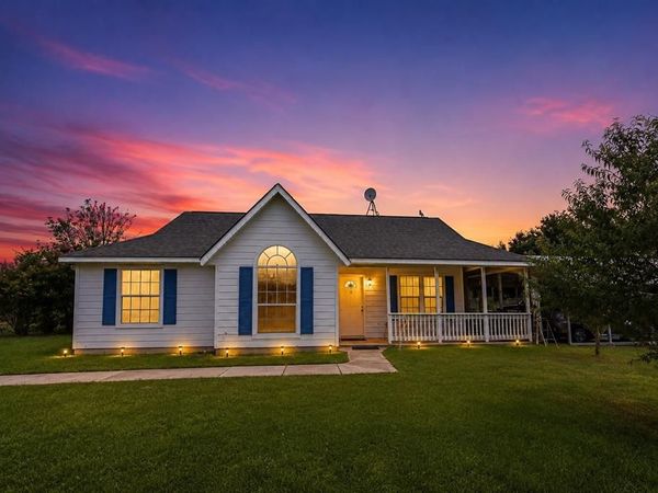 820 Brigman Road , Maypearl, TX 76064