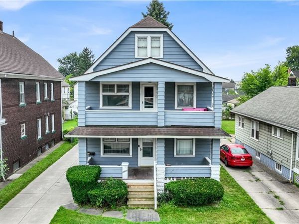 4304 Beta Avenue , Newburgh Heights, OH 44105