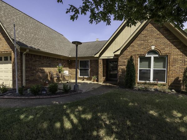 4690 SHADOW TREE CV, Bartlett, TN 38002
