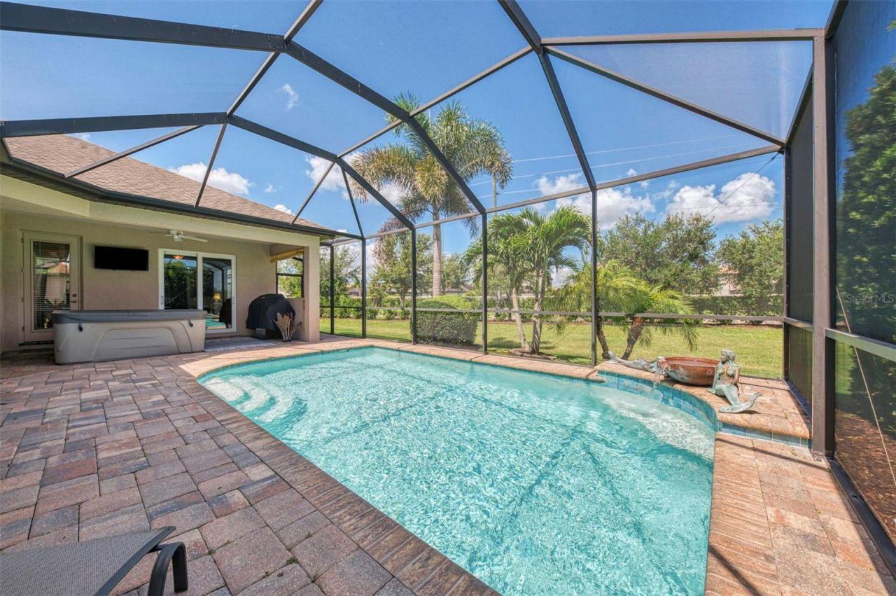 708 Rosemary Circle , Bradenton, FL 34212 Photo