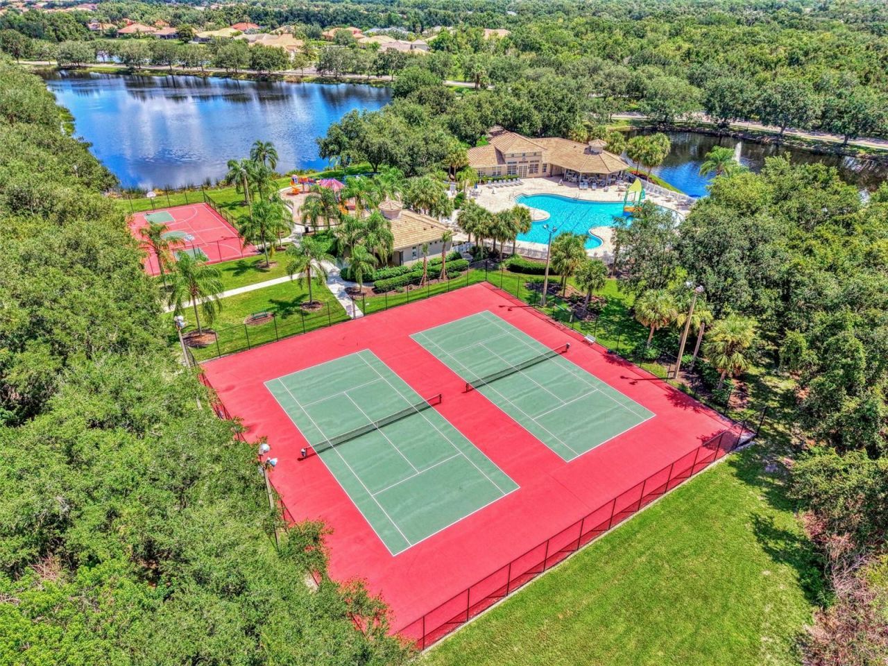 708 Rosemary Circle , Bradenton, FL 34212 Photo