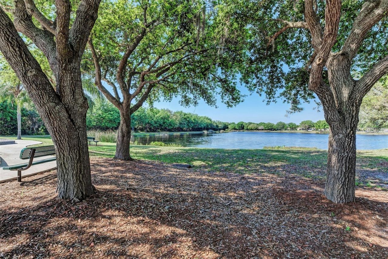 708 Rosemary Circle , Bradenton, FL 34212 Photo