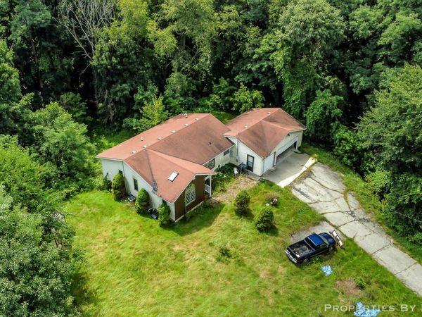 9284 Pine Island Drive NE, Sparta, MI 49345