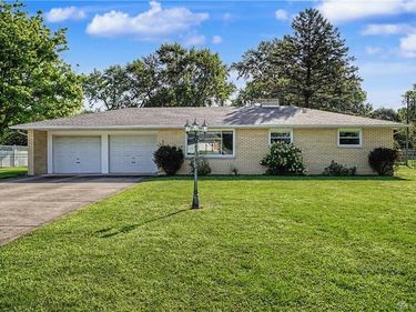 3964 Cloverdale Road, Medway, OH 45341