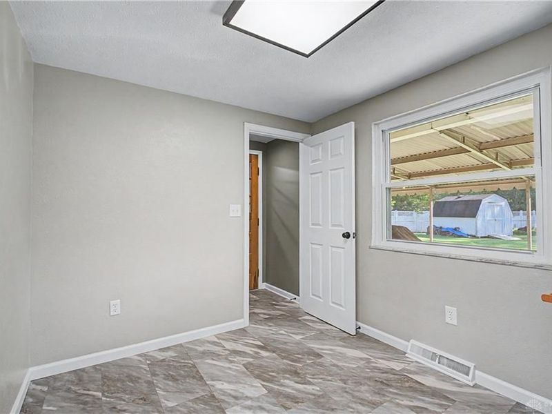 3964 Cloverdale Road, Medway, OH 45341 Photo 25