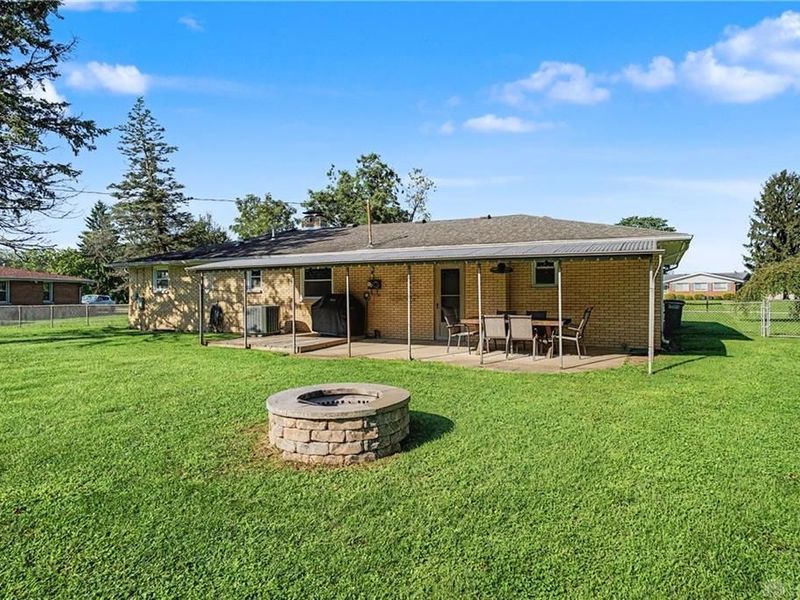 3964 Cloverdale Road, Medway, OH 45341 Photo 6