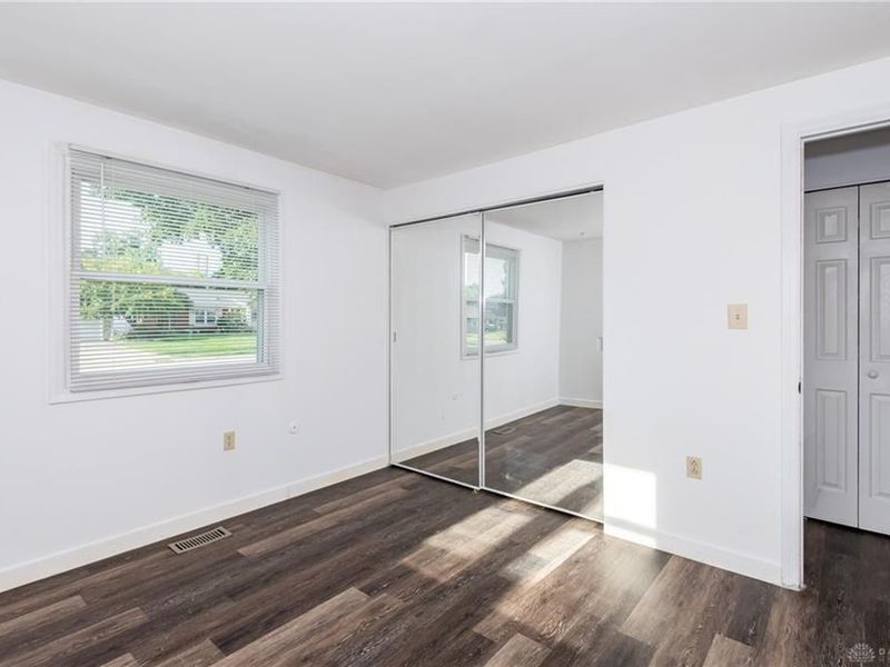 703 W Washington Street, New Carlisle, OH 45344 Photo 17