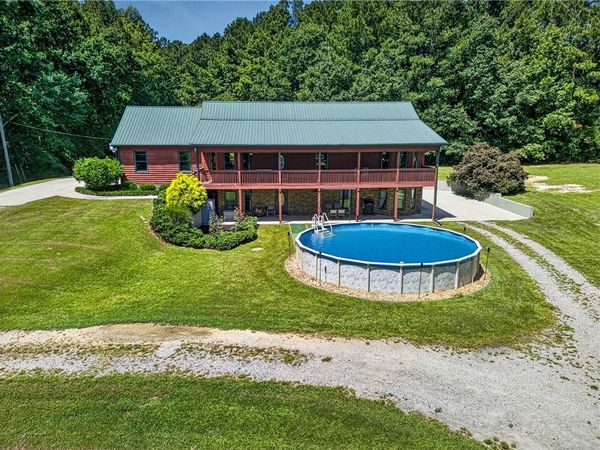 1218 Duncan Road , Oxford, GA 30054