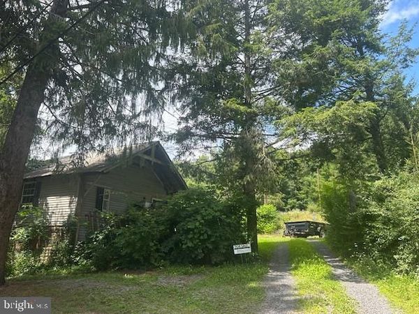 35 & 45 JACK PINE CIRCLE , MILROY, PA 17063