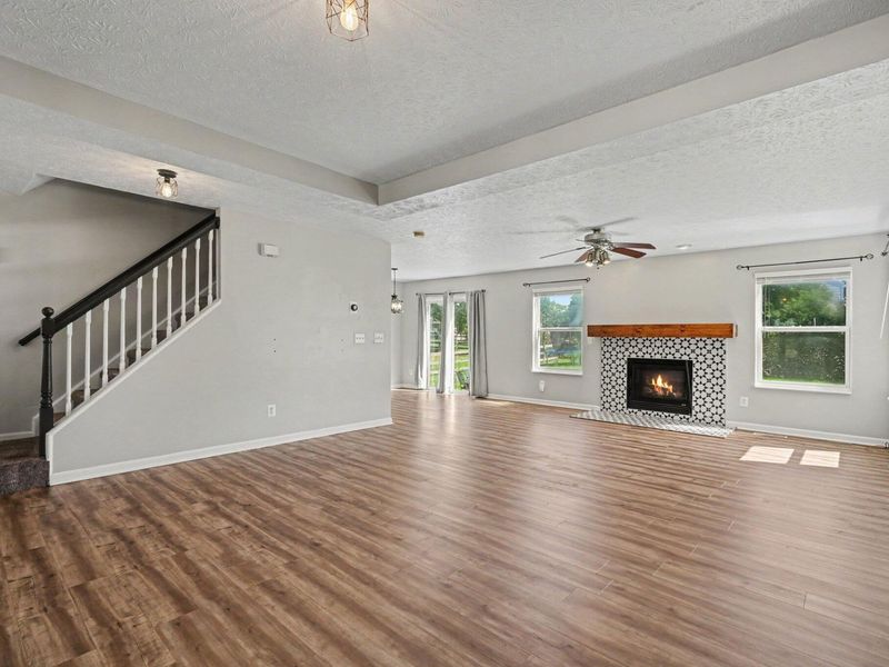 966 Surfridge Drive, Hebron, KY 41048 Photo 4