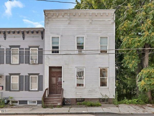44 Osborne Street, Albany, NY 12202