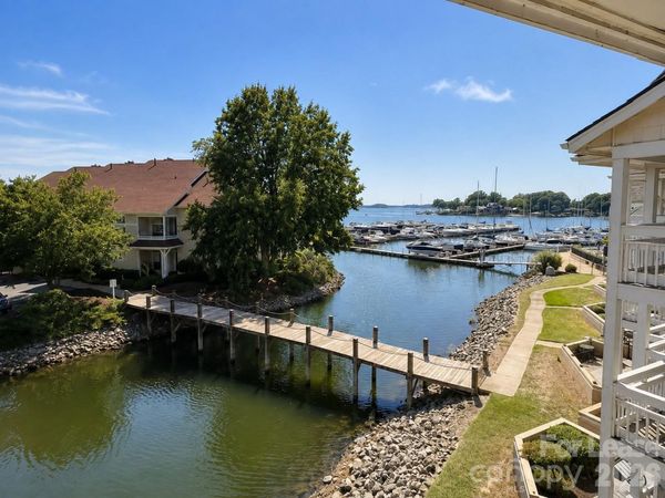 18015 Kings Point Drive , Unit L, Cornelius, NC 28031