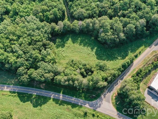 3588 Dockside Lane , Sherrills Ford, NC 28673