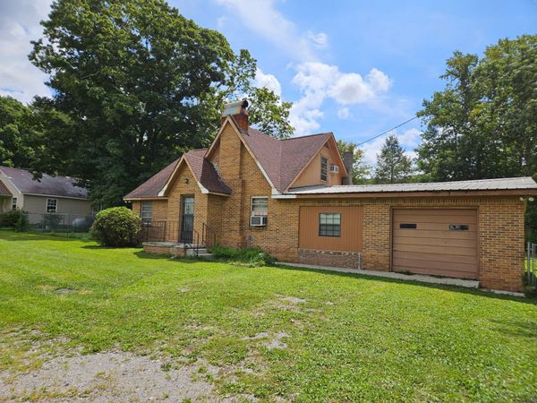 32080 State Route 108 , Gruetli Laager, TN 37339