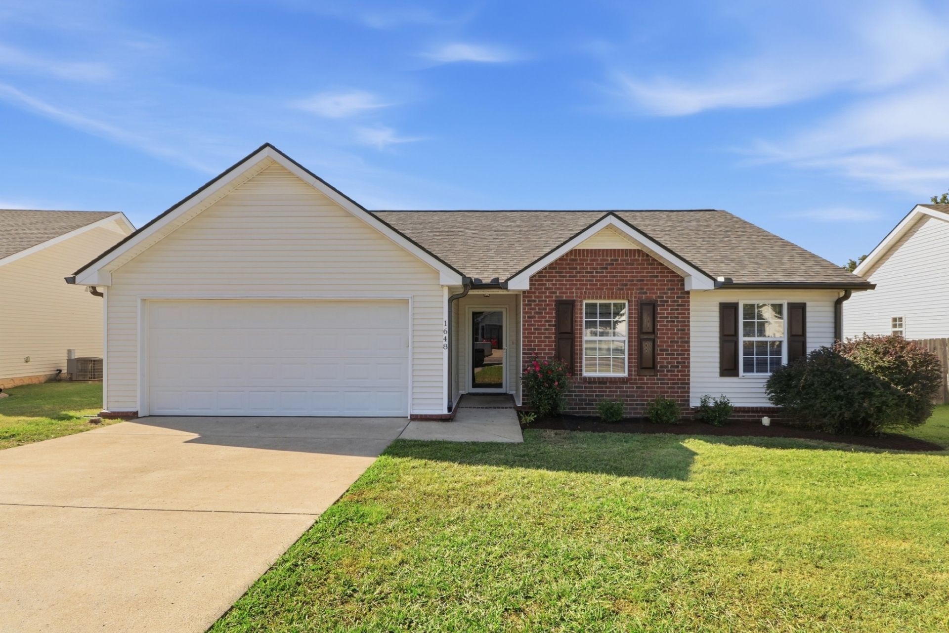 1648 Saint Andrews Dr, Murfreesboro, TN 37128 Main Photo