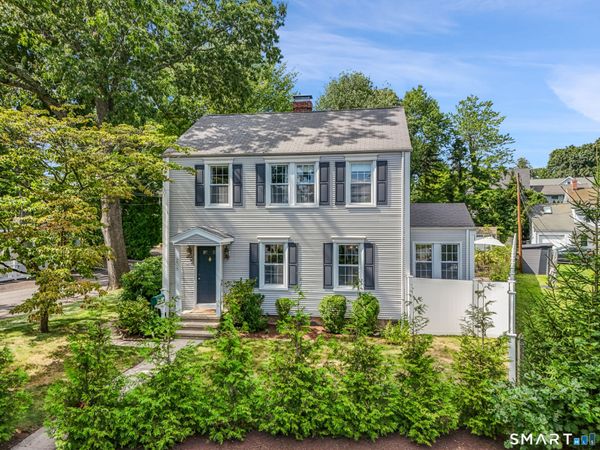 2 Fairfield, Darien, CT 06820
