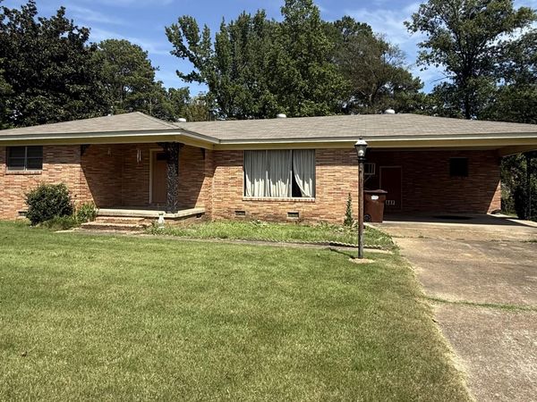 302 Crystal St., Amory, MS 38821