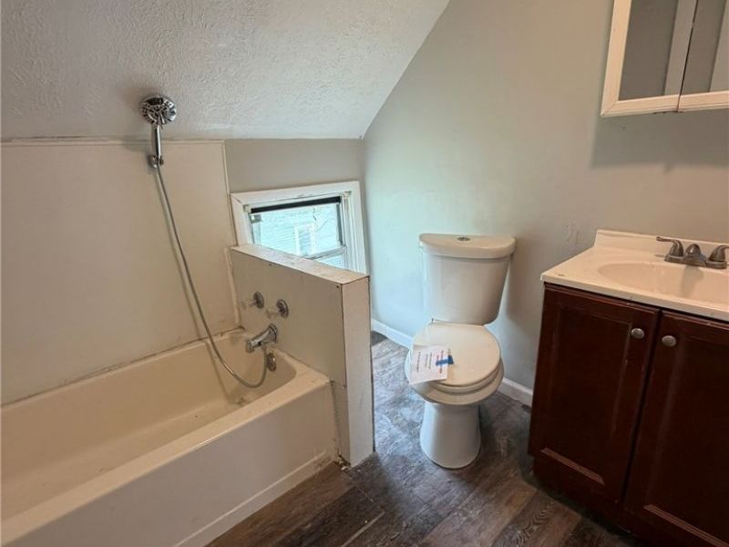 7205 Lawn Avenue, Cleveland, OH 44102 Photo 21