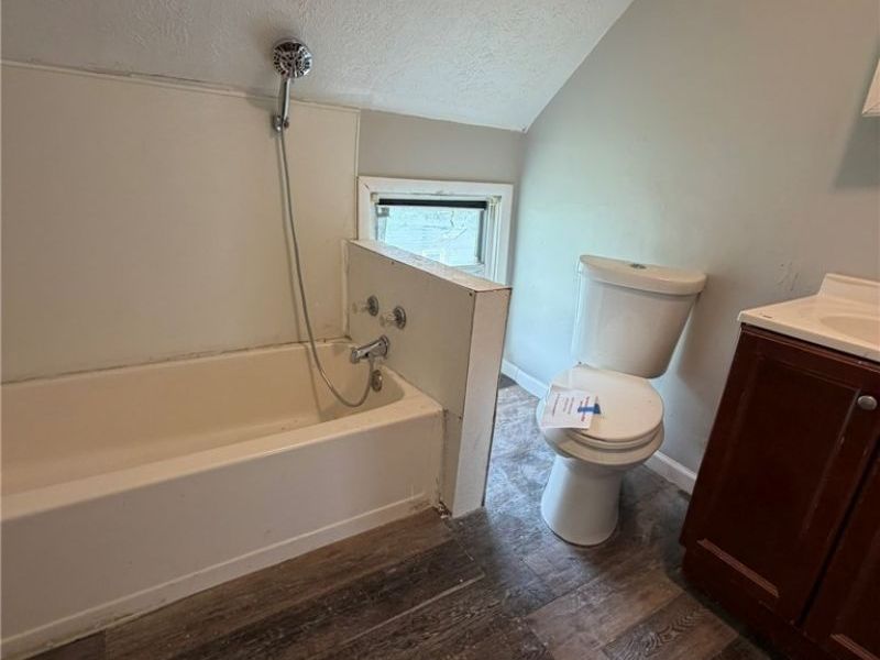 7205 Lawn Avenue, Cleveland, OH 44102 Photo 29