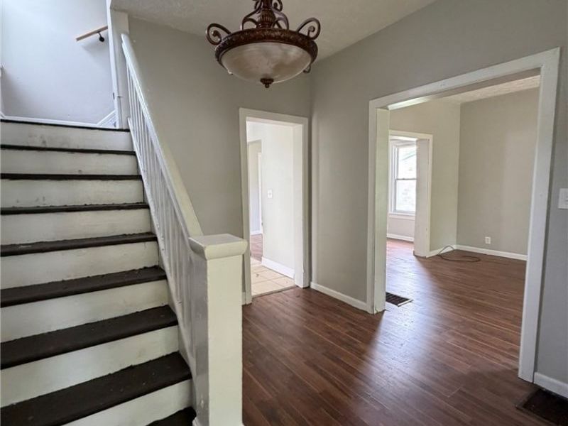 7205 Lawn Avenue, Cleveland, OH 44102 Photo 3