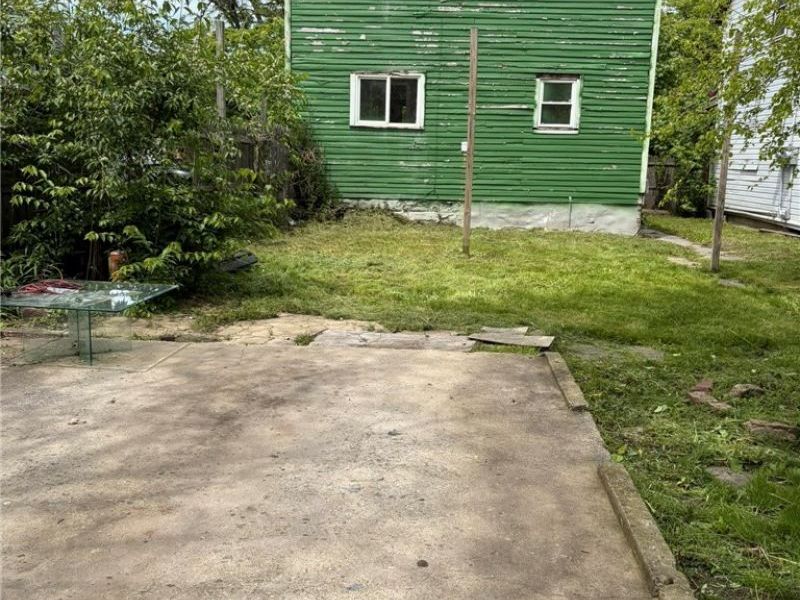 7205 Lawn Avenue, Cleveland, OH 44102 Photo 38