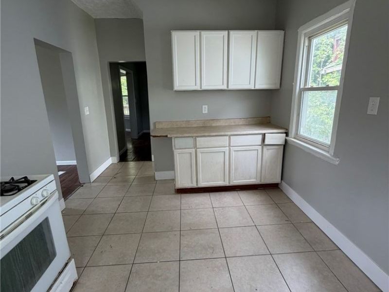 7205 Lawn Avenue, Cleveland, OH 44102 Photo 9