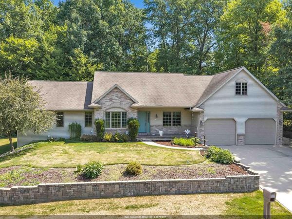 1444 KORD COURT, Oconto, WI 54153