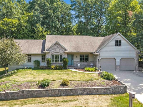 1444 KORD COURT, Oconto, WI 54153