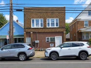 1727 Ferry Avenue, Niagara Falls, NY 14301