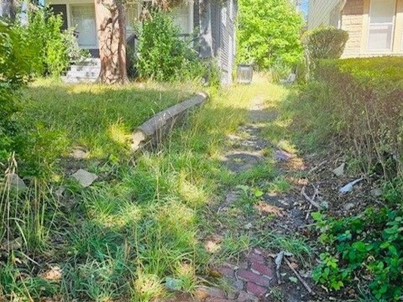 3395 E 135th Street, Cleveland, OH 44120 Photo 3