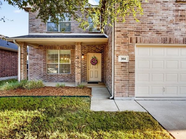 304 Turquoise Drive, Fort Worth, TX 76131