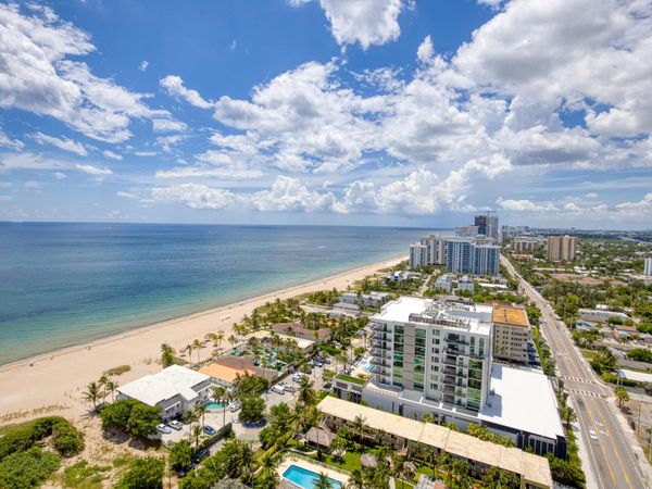 111 BRINY Avenue, Unit 27-12, Pompano Beach, FL 33062