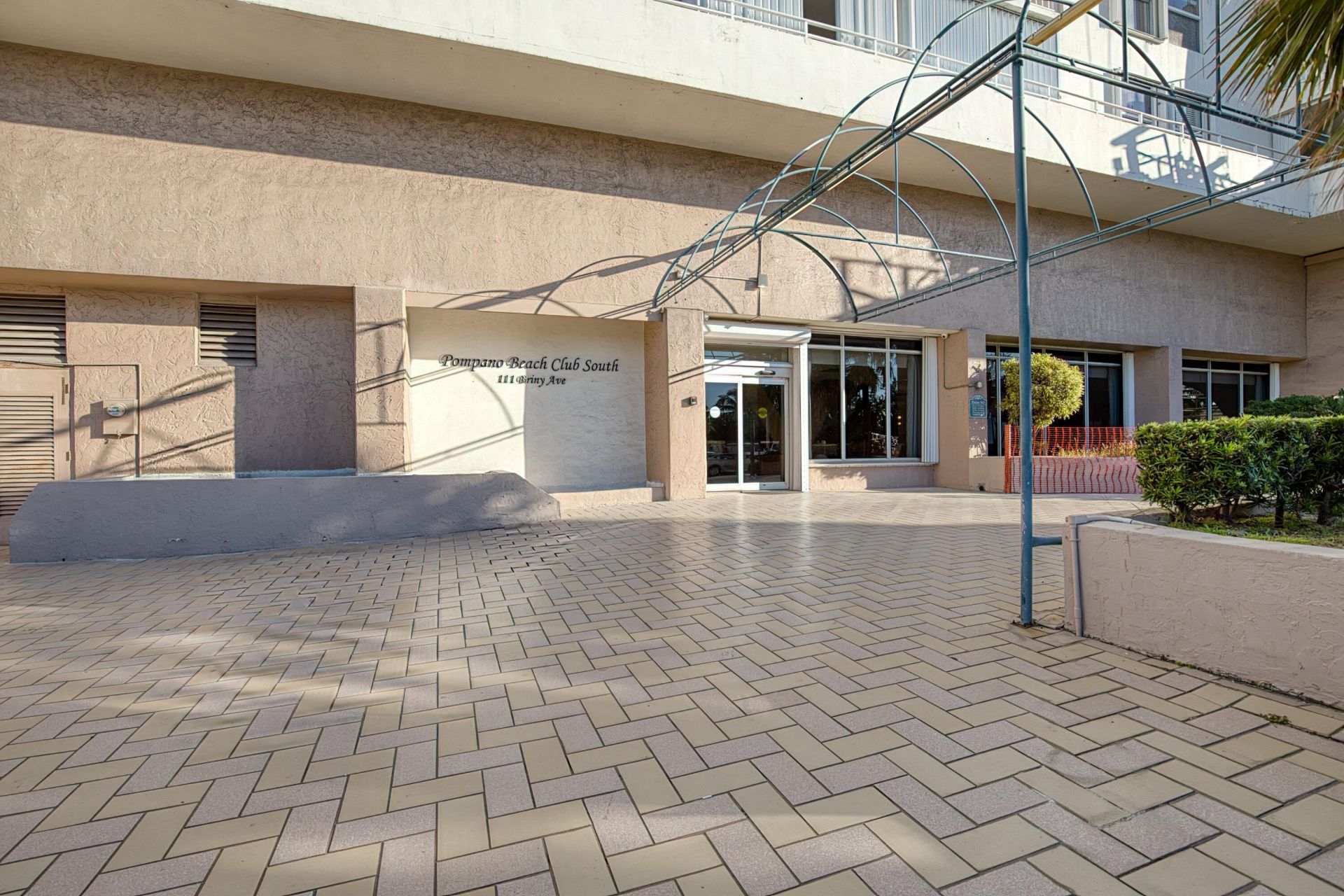 111 Briny Avenue, Unit 27-12, Pompano Beach, FL 33062 Photo