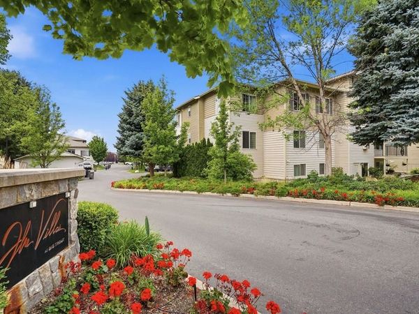 22855 E Country Vista Dr, Liberty Lake, WA 99019
