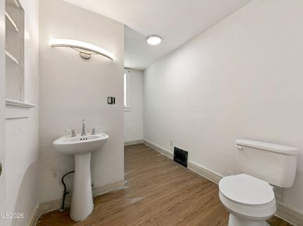 1002 S Arlington Avenue, Reno, NV 89509 Photo
