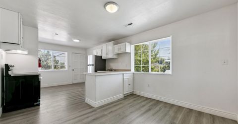 1002 S Arlington Avenue, Reno, NV 89509 Photo