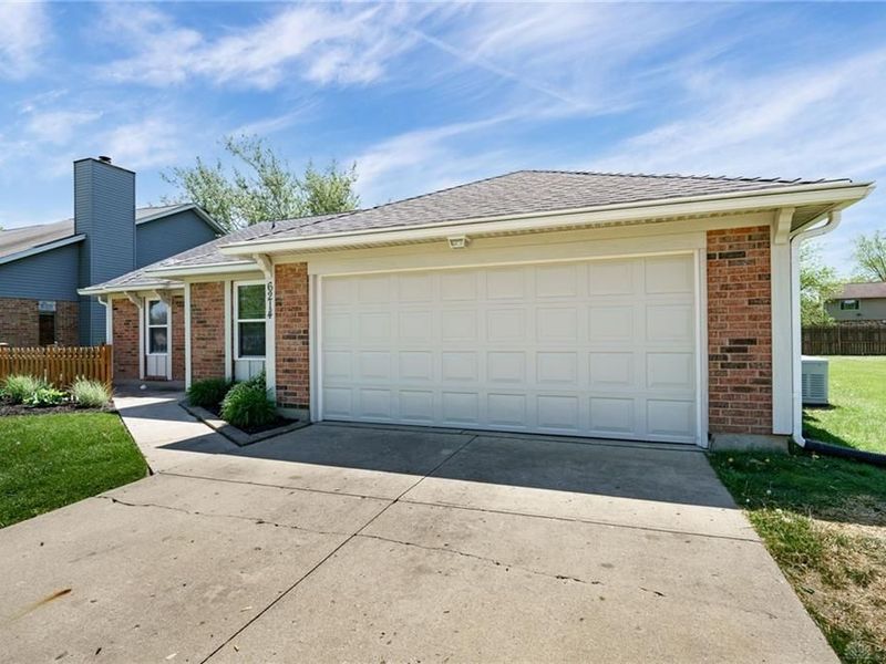 6214 Shull Road, Huber Heights, OH 45424 Photo 4