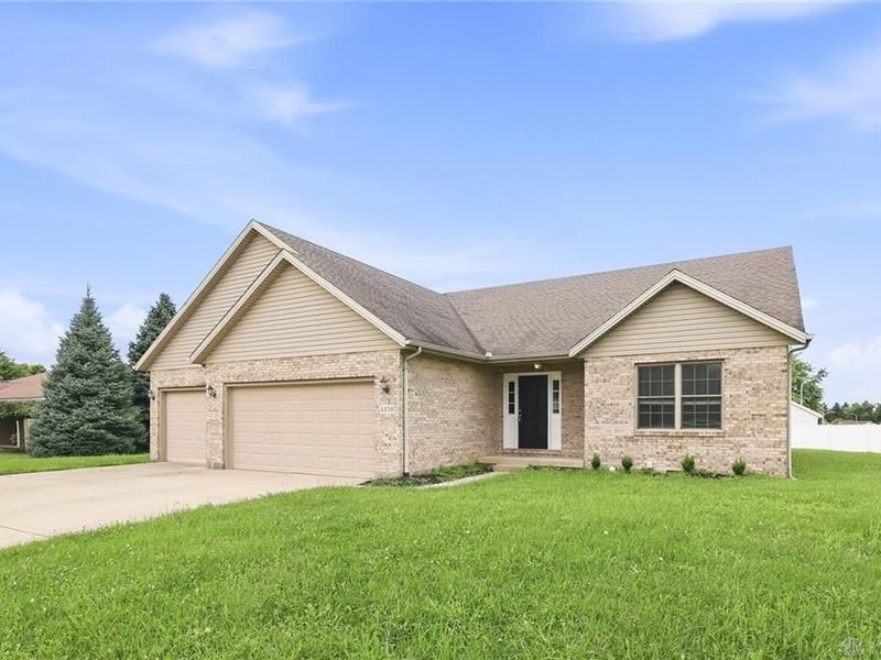 3370 Redbud Drive, Troy, OH 45373 Photo 14