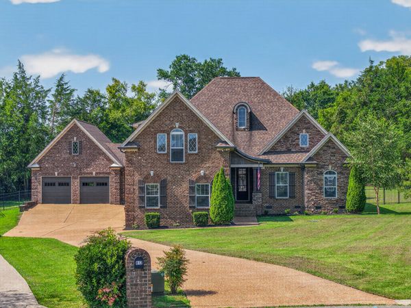812 Guinevere Pt , Mount Juliet, TN 37122